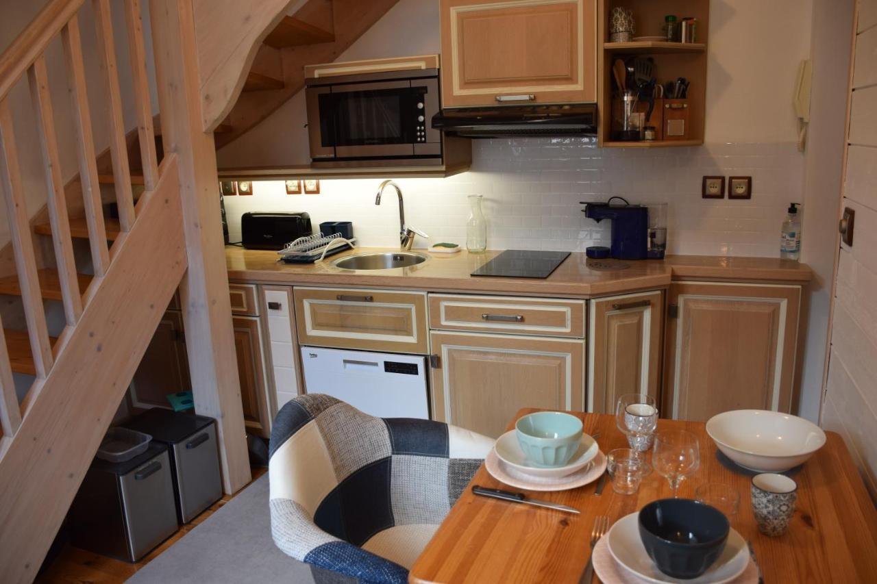 Petit Duplex De Charme Sous Les Toits Du Mont-Dore Exterior foto